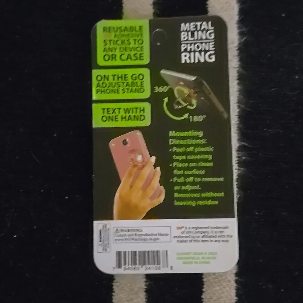Metal Bling Phone RING looks like a clown?